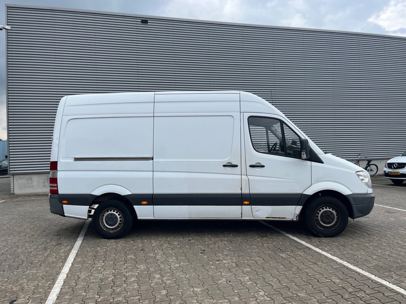 Mercedes-Benz Sprinter / 316 / 1.8 NGT / CNG / L3H2 / 146 DKM! / - Коммерческий автомобиль: фото 2 Mercedes-Benz Sprinter / 316 / 1.8 NGT / CNG / L3H2 / 146 DKM! / - Коммерческий автомобиль: фото 2