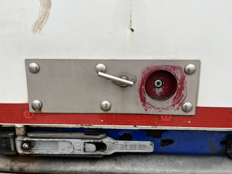 Krone DryLiner / Box / Huckepack / BPW Drum - Полуприцеп-фургон: фото 4 Krone DryLiner / Box / Huckepack / BPW Drum - Полуприцеп-фургон: фото 4