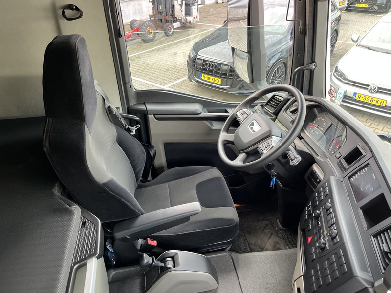 MAN TGM 18.250 TN / 18 Ton / 2023 / Box 7.5 mtr / Laadklep 2000 kg / APK 07-26 - Грузовик с закрытым кузовом: фото 3 MAN TGM 18.250 TN / 18 Ton / 2023 / Box 7.5 mtr / Laadklep 2000 kg / APK 07-26 - Грузовик с закрытым кузовом: фото 3