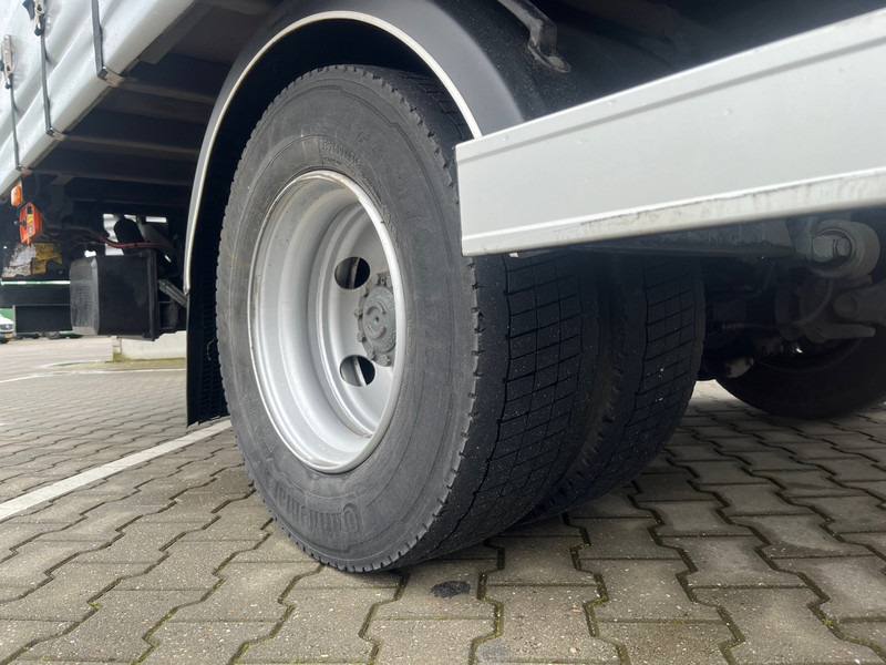 Тентованный грузовик Renault D 210 Euro 6 / 12 Ton / 282 dkm / Schuifzeil / Laadklep / APK TUV 07-25: фото 16