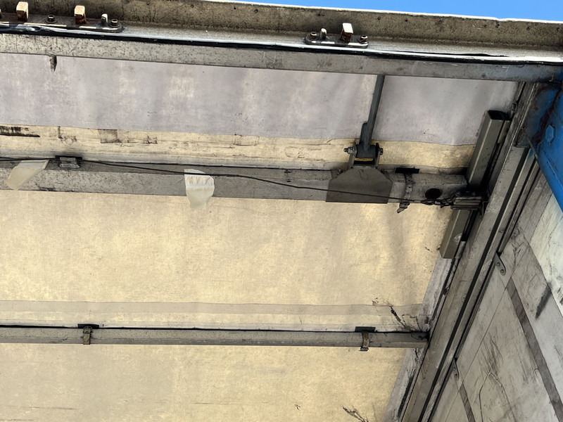 Samro ST 39 WH / Curtainside / 3 axle BPW Disk / NL Trailer - Тентованный полуприцеп: фото 4 Samro ST 39 WH / Curtainside / 3 axle BPW Disk / NL Trailer - Тентованный полуприцеп: фото 4