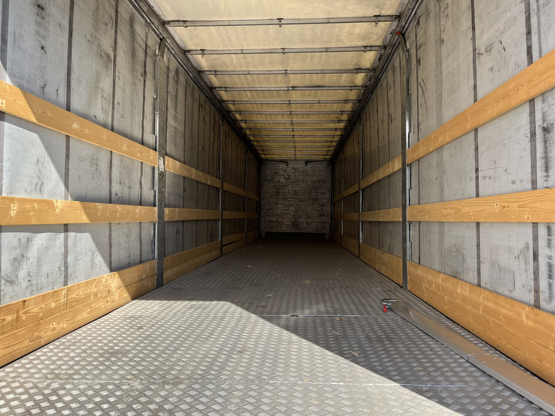 Samro ST 39 WH / Curtainside / 3 axle BPW Disk / NL Trailer - Тентованный полуприцеп: фото 3 Samro ST 39 WH / Curtainside / 3 axle BPW Disk / NL Trailer - Тентованный полуприцеп: фото 3