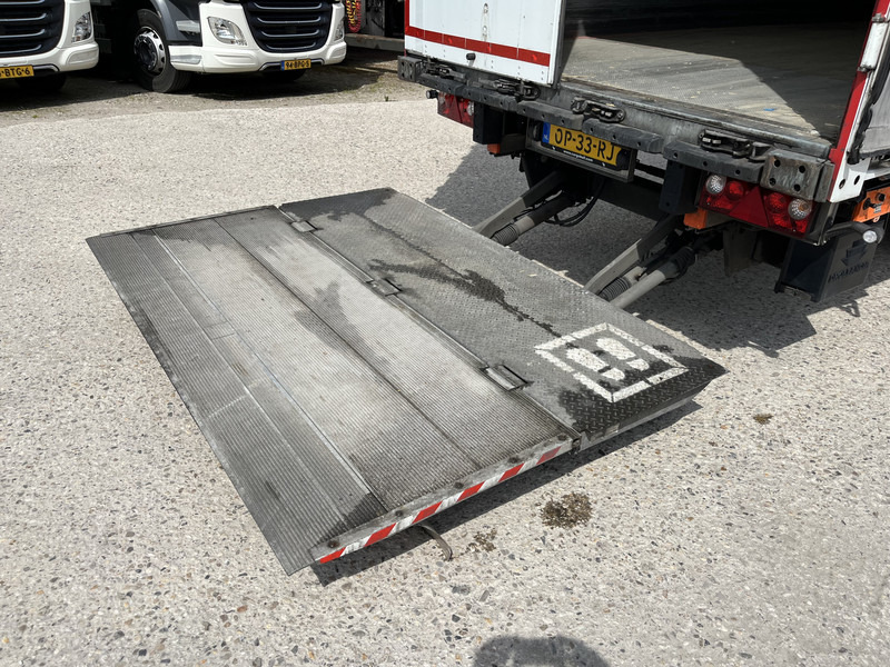 Schmitz Cargobull SCB S2 / Box Trailer / Loadlift / APK TUV 06-25 - Низкорамный полуприцеп: фото 5 Schmitz Cargobull SCB S2 / Box Trailer / Loadlift / APK TUV 06-25 - Низкорамный полуприцеп: фото 5
