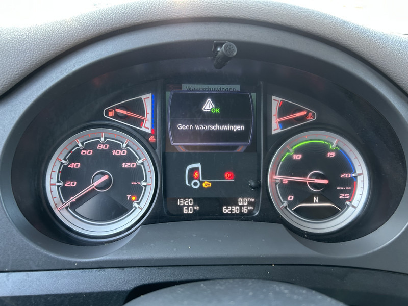 DAF CF 410 FT Space Cab / 623 dkm / New Tacho V2 / APK TUV 03-26 - Тягач: фото 4 DAF CF 410 FT Space Cab / 623 dkm / New Tacho V2 / APK TUV 03-26 - Тягач: фото 4