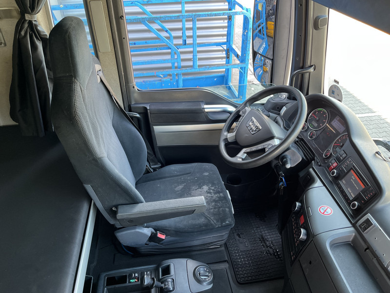 MAN TGX 18.440 XXL / 684 dkm / 2 Tanks / Stand klima / NL truck - Тягач: фото 3 MAN TGX 18.440 XXL / 684 dkm / 2 Tanks / Stand klima / NL truck - Тягач: фото 3