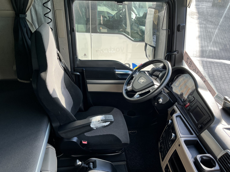 MAN TGX 18.460 XXL / Motor Defect -> Not Running / Retarder / 526 dkm / 2 Tanks - Тягач: фото 3 MAN TGX 18.460 XXL / Motor Defect -> Not Running / Retarder / 526 dkm / 2 Tanks - Тягач: фото 3