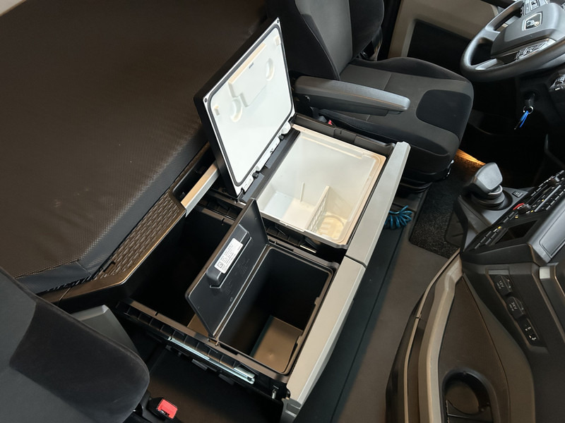 Тягач MAN TGX 18.470 GX / Retarder / New Tacho V2 / 2 Tanks / APK TUV 01-27: фото 8