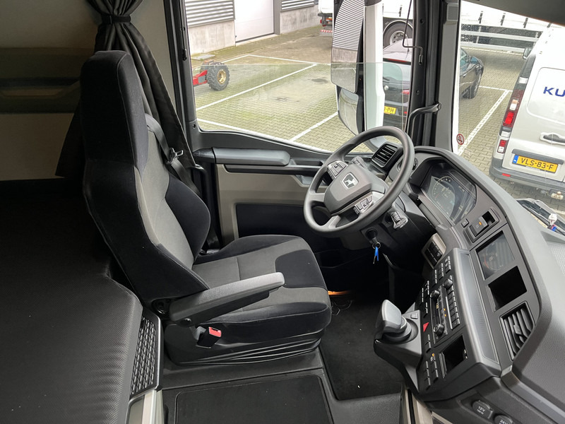 MAN TGX 18.470 GX / ZF Retarder / Full LED / 2 Tanks / APK TUV 01-26 - Тягач: фото 3 MAN TGX 18.470 GX / ZF Retarder / Full LED / 2 Tanks / APK TUV 01-26 - Тягач: фото 3