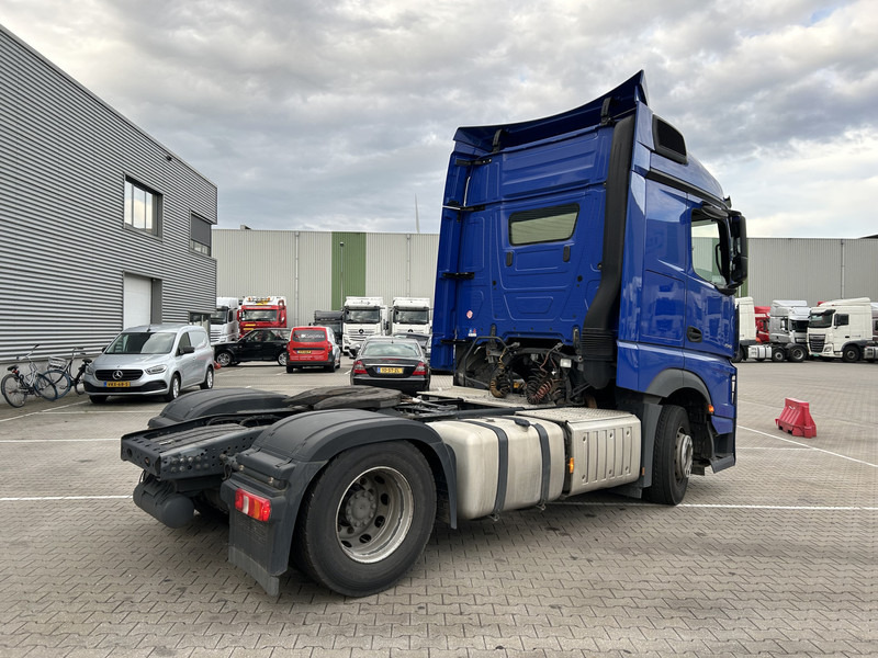 Mercedes-Benz Actros 1842 StreamSpace / 903 dkm / 2 Tanks / NL Truck - Тягач: фото 2 Mercedes-Benz Actros 1842 StreamSpace / 903 dkm / 2 Tanks / NL Truck - Тягач: фото 2
