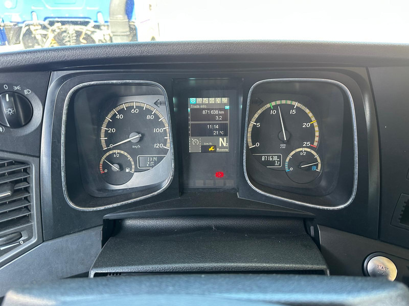 Mercedes-Benz Actros 1842 Streamspace / 871 dkm / 2 Tanks / NL Truck - Тягач: фото 4 Mercedes-Benz Actros 1842 Streamspace / 871 dkm / 2 Tanks / NL Truck - Тягач: фото 4