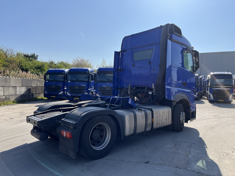 Mercedes-Benz Actros 1842 Streamspace / 945 dkm / 2 Tanks / NL Truck / 15x in stock - Тягач: фото 2 Mercedes-Benz Actros 1842 Streamspace / 945 dkm / 2 Tanks / NL Truck / 15x in stock - Тягач: фото 2