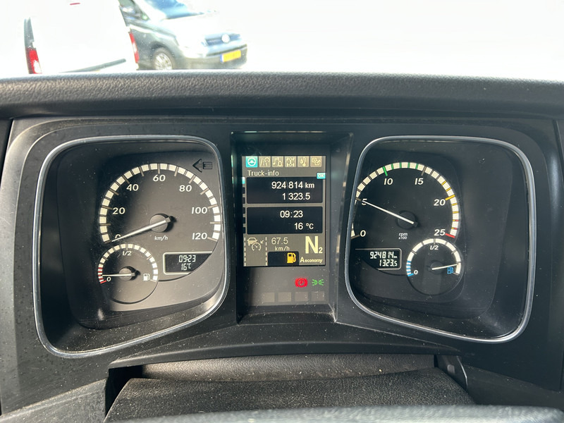 Mercedes-Benz Actros 1845 Bigspace / 924 dkm / Stand Airco / APK TUV 07-25 - Тягач: фото 4 Mercedes-Benz Actros 1845 Bigspace / 924 dkm / Stand Airco / APK TUV 07-25 - Тягач: фото 4