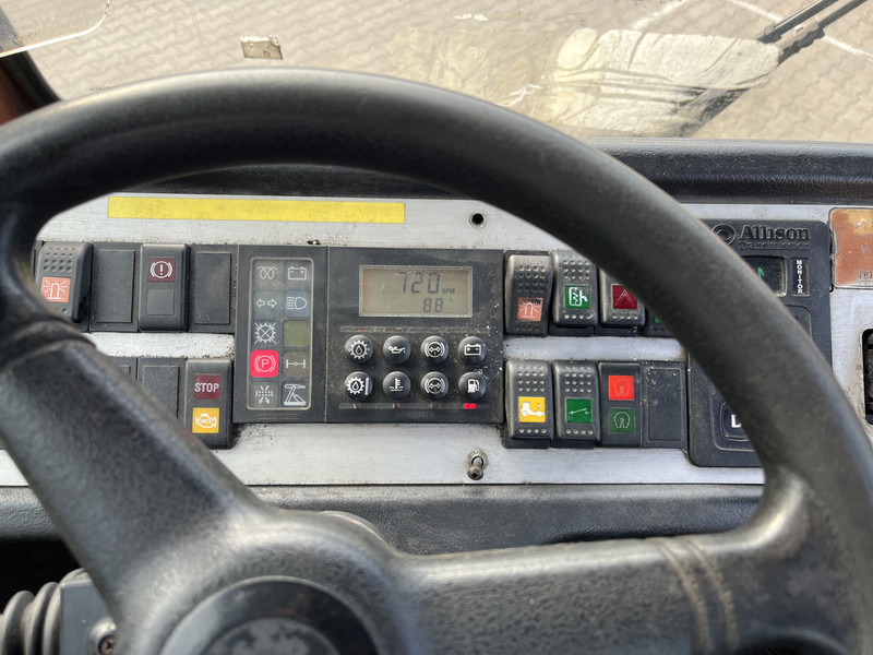Terberg YT 182 / Terminal Tractor / Airco / Cummins - Тягач: фото 4 Terberg YT 182 / Terminal Tractor / Airco / Cummins - Тягач: фото 4