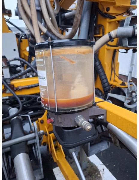 Навозоразбрасыватель Bouwlandbemester HT8250: фото 9