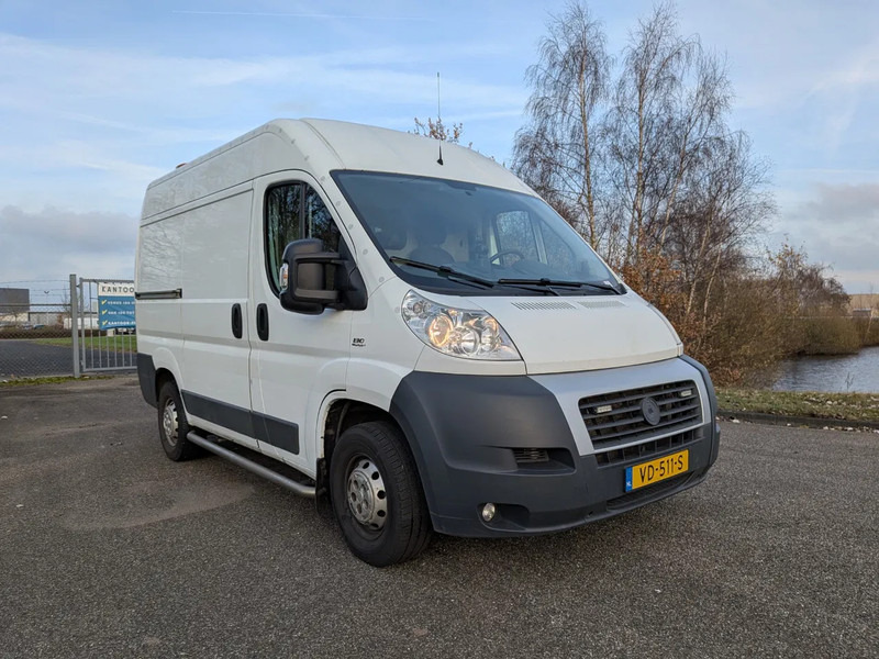 Fiat Ducato 30 2.3 MultiJet KH2 - Легковой фургон: фото 2 Fiat Ducato 30 2.3 MultiJet KH2 - Легковой фургон: фото 2
