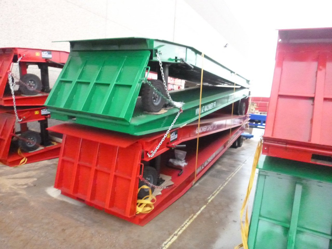 **RENTAL** Large Mobile dock ramp, uncouplable AZ RAMP - KING VERSION, BIG FOOT LLO 20 T - Погрузочная рампа: фото 5 **RENTAL** Large Mobile dock ramp, uncouplable AZ RAMP - KING VERSION, BIG FOOT LLO 20 T - Погрузочная рампа: фото 5