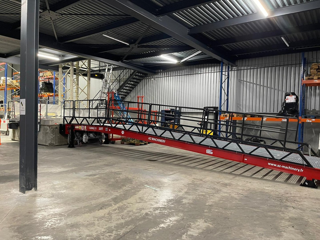 **RENTAL** Loading Ramp with with hydraulic tilting bridge - AZ RAMP - STAR- 8T. 8 ton capacity - Погрузочная рампа: фото 2 **RENTAL** Loading Ramp with with hydraulic tilting bridge - AZ RAMP - STAR- 8T. 8 ton capacity - Погрузочная рампа: фото 2