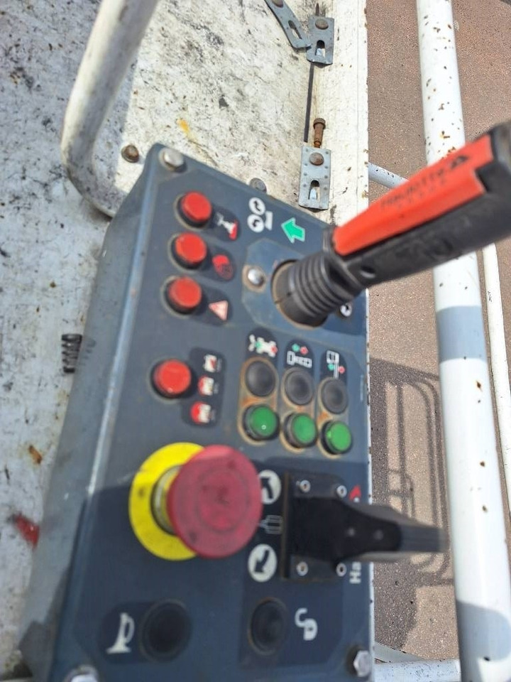 Вертикальный мачтовый подъемник Haulotte Star 10: фото 8 Вертикальный мачтовый подъемник Haulotte Star 10: фото 8