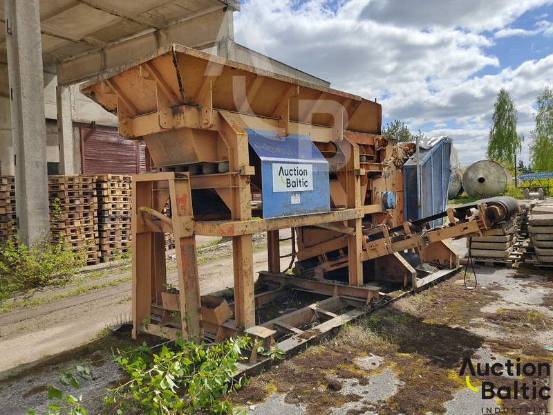 BMD RA700/4 - Техника для обработки почвы: фото 2 BMD RA700/4 - Техника для обработки почвы: фото 2