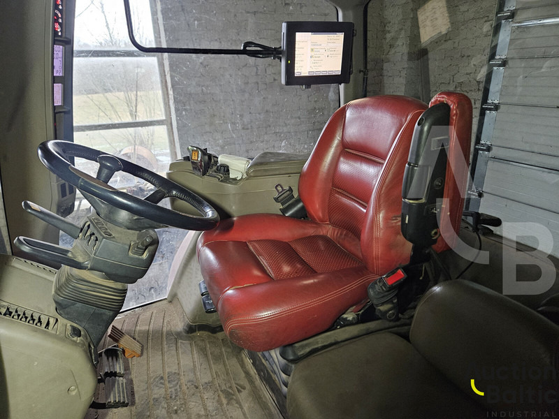 Трактор Case IH Magnum 310: фото 8