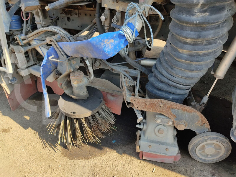 Подметально-уборочная машина DAF LF45.160: фото 12 Подметально-уборочная машина DAF LF45.160: фото 12