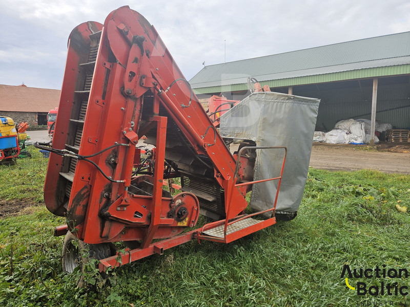 Dewulf P3K - Зерноуборочный комбайн: фото 3 Dewulf P3K - Зерноуборочный комбайн: фото 3