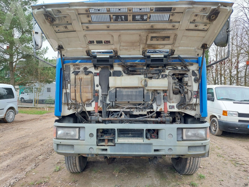 Iveco 180E18 - Грузовик бортовой/ Платформа, Автоманипулятор: фото 5 Iveco 180E18 - Грузовик бортовой/ Платформа, Автоманипулятор: фото 5