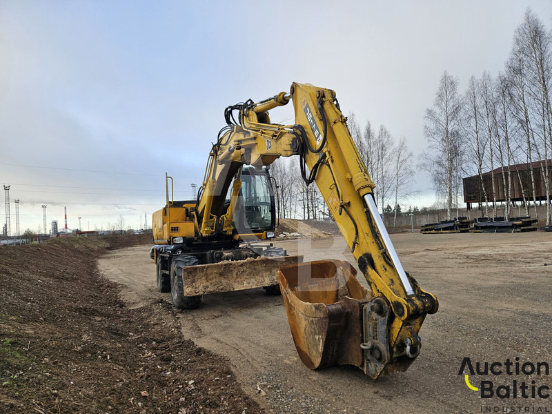 JCB JS 175 W - Колёсный экскаватор: фото 2 JCB JS 175 W - Колёсный экскаватор: фото 2