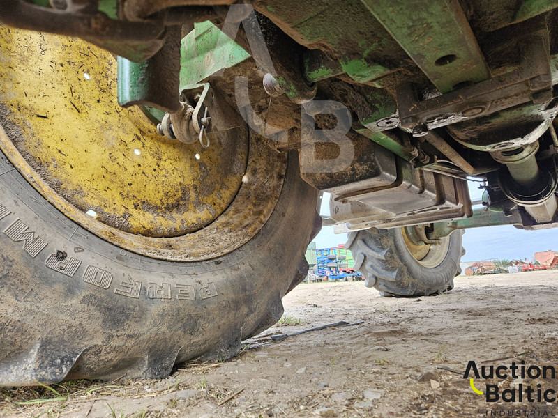 Трактор John Deere 6430: фото 20 Трактор John Deere 6430: фото 20