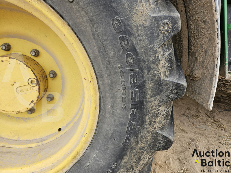 Трактор John Deere 6430: фото 17 Трактор John Deere 6430: фото 17