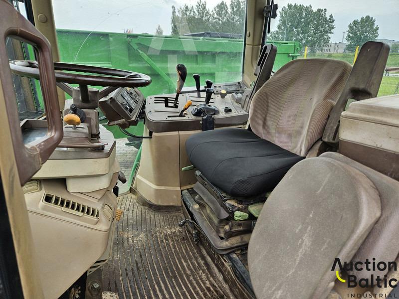 John Deere 6810 - Трактор: фото 5 John Deere 6810 - Трактор: фото 5