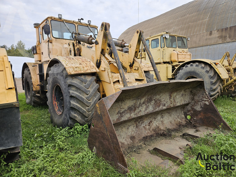 Kirovec K-700A - Трактор: фото 3 Kirovec K-700A - Трактор: фото 3