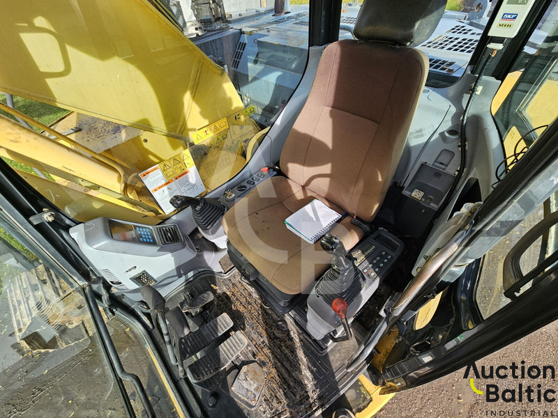 Komatsu PC228USLC-3N0 - Гусеничный экскаватор: фото 5 Komatsu PC228USLC-3N0 - Гусеничный экскаватор: фото 5