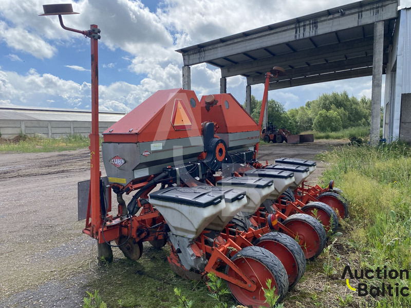Kuhn Planter 2 - Сеялка точного высева: фото 3 Kuhn Planter 2 - Сеялка точного высева: фото 3