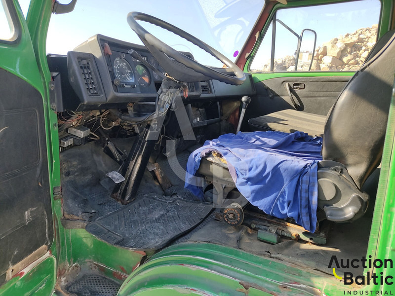 MAN 8.136 - Грузовик-цистерна: фото 5 MAN 8.136 - Грузовик-цистерна: фото 5