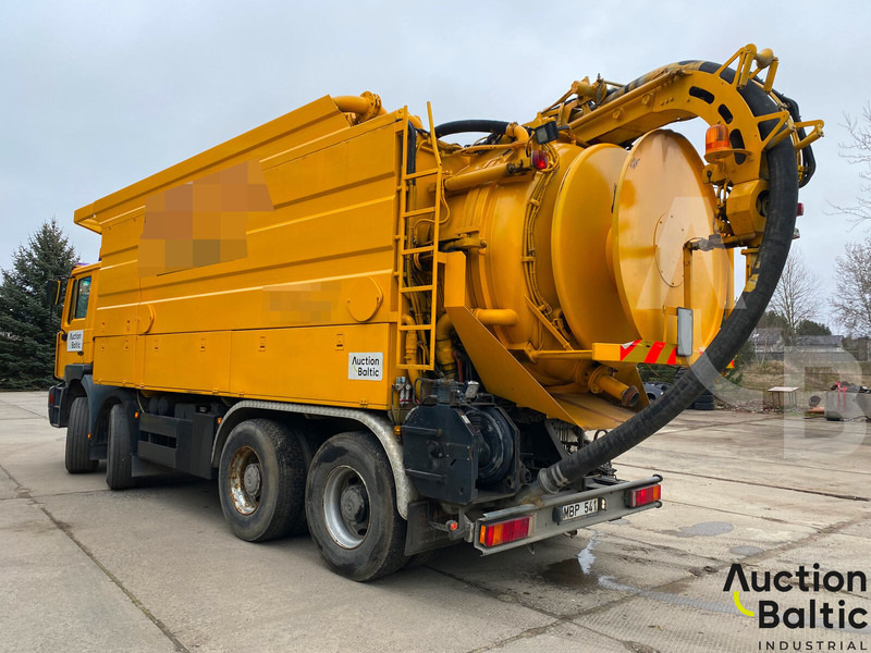 MAN T46 - Ассенизатор: фото 3 MAN T46 - Ассенизатор: фото 3
