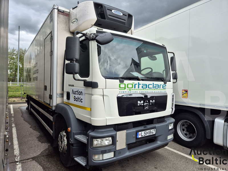 MAN TGM18.290 - Рефрижератор: фото 2 MAN TGM18.290 - Рефрижератор: фото 2