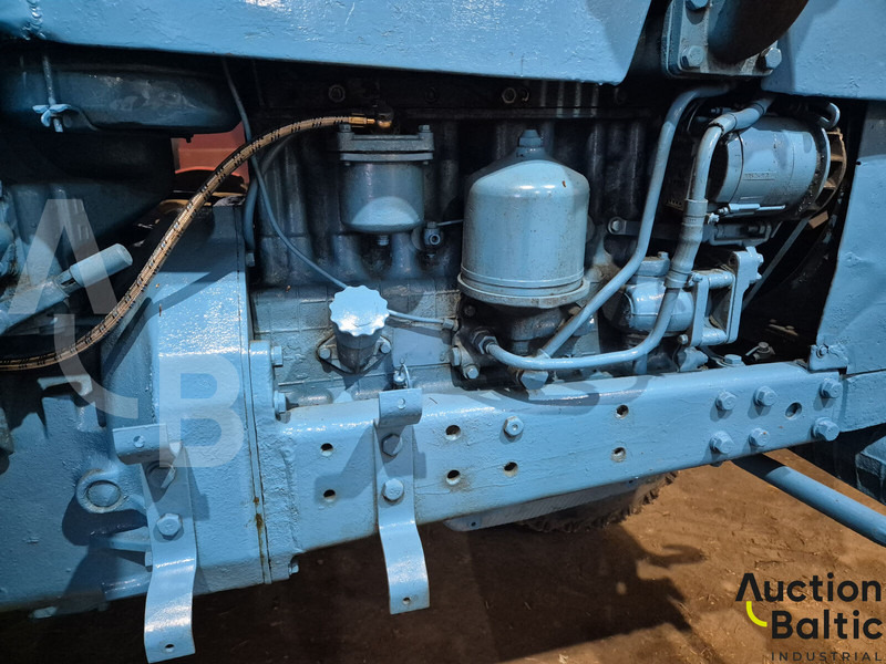 Трактор MTZ Belarus MTZ 80L: фото 13