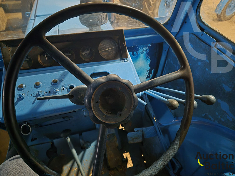 Трактор MTZ Belarus MTZ 80L: фото 7