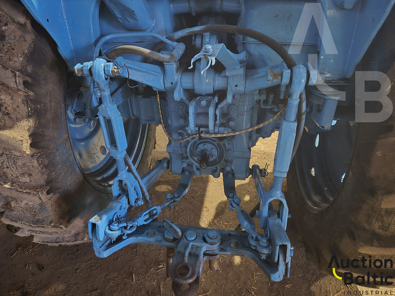 Трактор MTZ Belarus MTZ 80L: фото 12