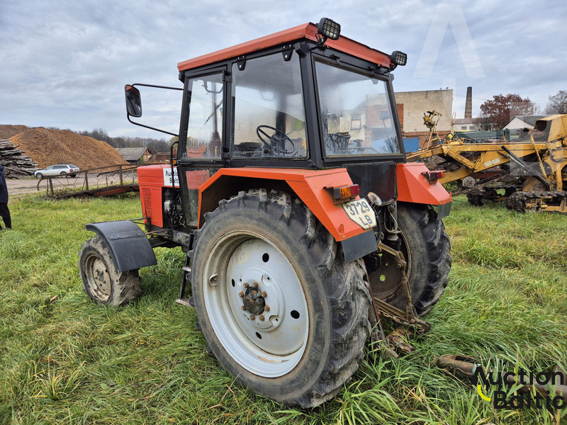 MTZ Belarus MTZ 82 - Трактор: фото 2 MTZ Belarus MTZ 82 - Трактор: фото 2