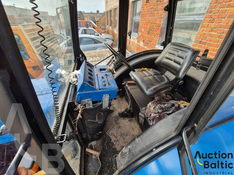 MTZ Belarus MTZ Belarus-82 - Трактор: фото 5 MTZ Belarus MTZ Belarus-82 - Трактор: фото 5