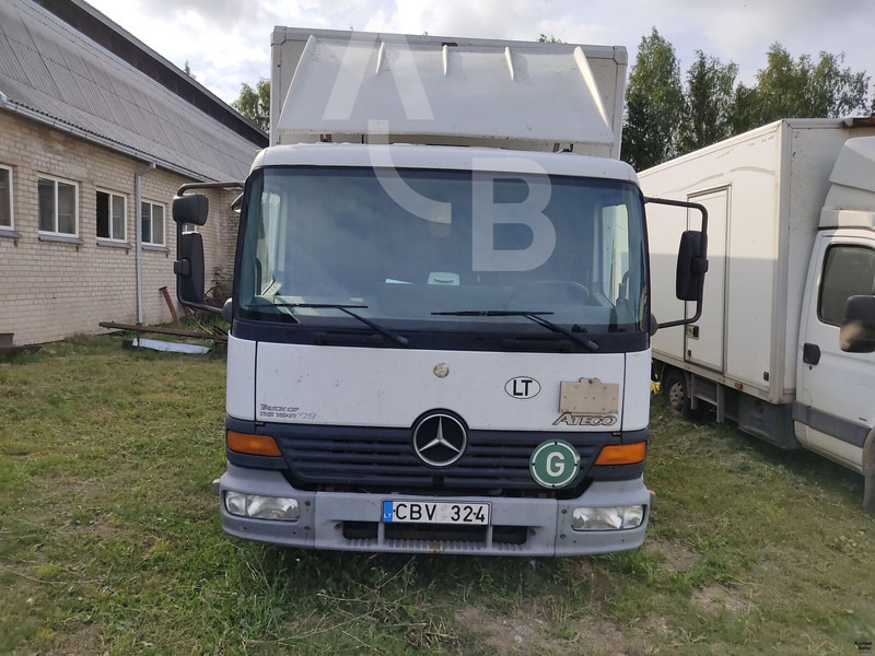 Mercedes-Benz 815 - Коневоз: фото 3 Mercedes-Benz 815 - Коневоз: фото 3