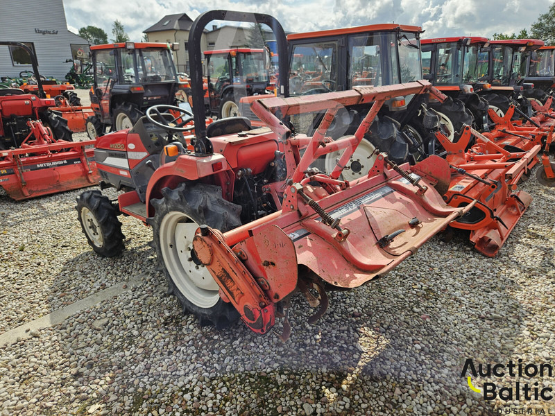 Mitsubishi MT200 - Трактор: фото 4 Mitsubishi MT200 - Трактор: фото 4