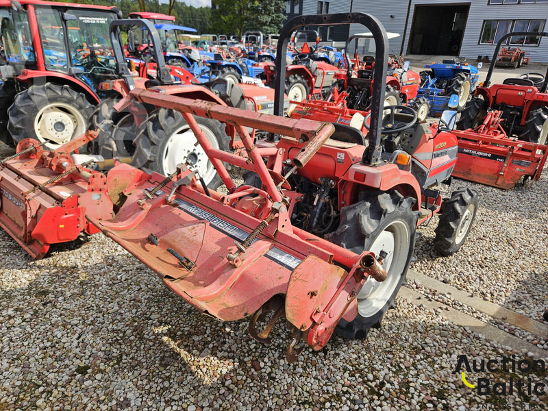 Mitsubishi MT200 - Трактор: фото 3 Mitsubishi MT200 - Трактор: фото 3