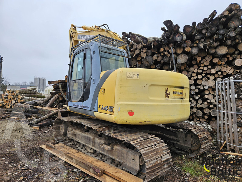 New Holland E 145 - Гусеничный экскаватор: фото 4 New Holland E 145 - Гусеничный экскаватор: фото 4