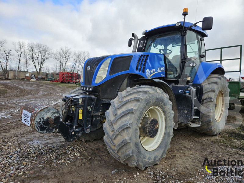 New Holland T 8.390 - Трактор: фото 1 New Holland T 8.390 - Трактор: фото 1