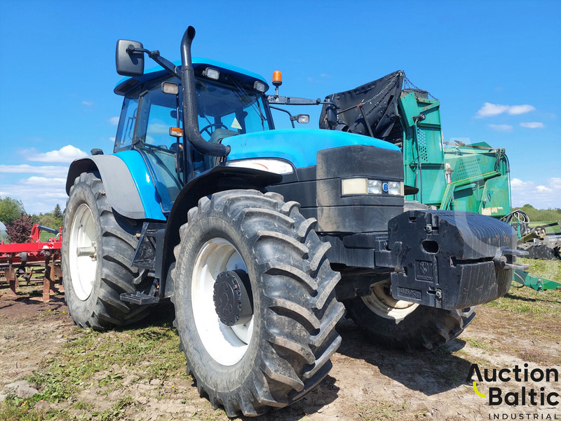 New Holland TM 190 - Трактор: фото 1 New Holland TM 190 - Трактор: фото 1