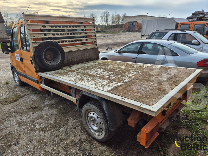 Renault Master - Грузовик бортовой/ Платформа: фото 4 Renault Master - Грузовик бортовой/ Платформа: фото 4