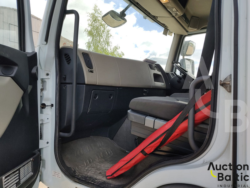 Renault Premium - Автовоз: фото 5 Renault Premium - Автовоз: фото 5